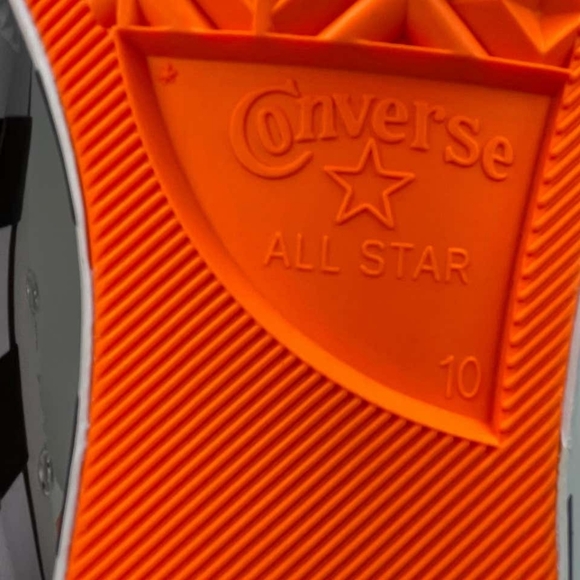 Conver(s)e X Off White Chuck Taylor White Men's - Picture 5 of 5